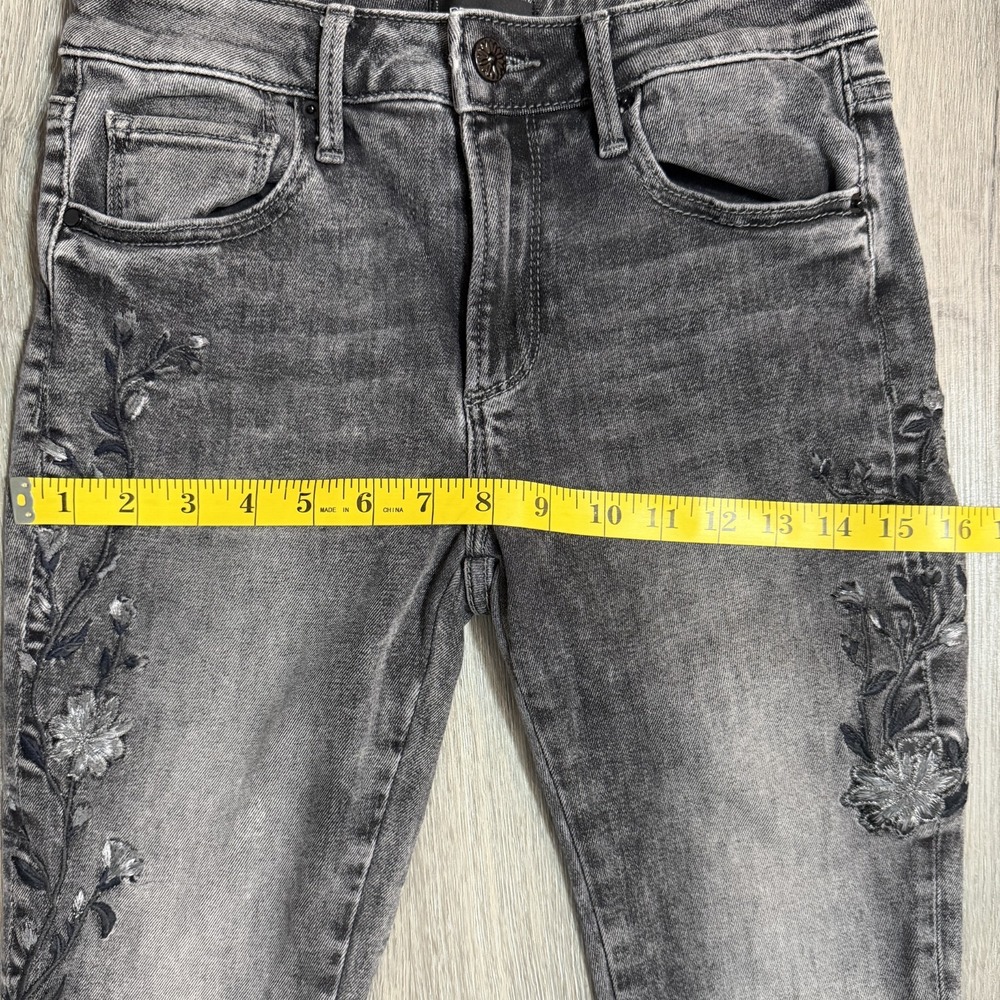Driftwood Jackie Jeans Gray Floral Embroidered Skinny Crop 25 / 0 Boho Western - Picture 11 of 15